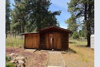 4000 Round Lake Road #SPC 4, Klamath Falls, OR 97601 - Photo 7