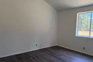 4000 Round Lake Rd, Klamath Falls, OR 97601 - Photo 31