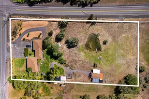 21589 Bear Creek Rd, Bend, OR 97701 - Photo 51