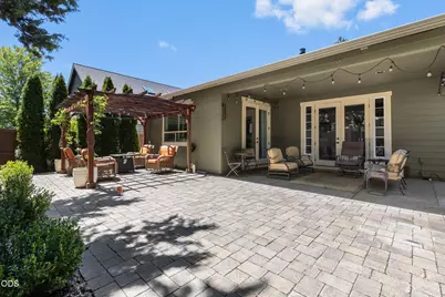 61056 SE Ambassador Drive, Bend, OR 97702 - Photo 25