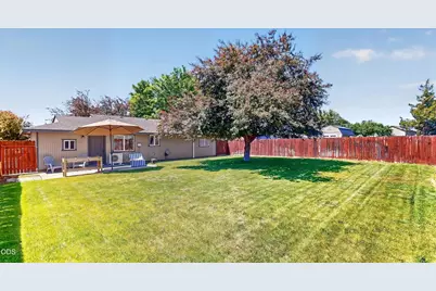 1526 SW 33rd Street, Redmond, OR 97756 - Photo 27