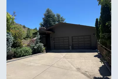2080 Terrace Avenue, Klamath Falls, OR 97601 - Photo 17