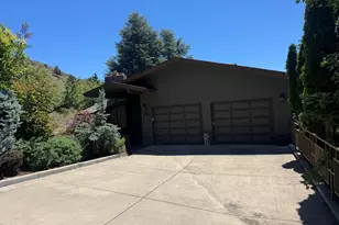 2080 Terrace Ave, Klamath Falls, OR 97601 - Photo 17