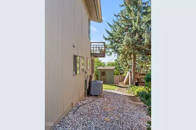 2080 Terrace Avenue, Klamath Falls, OR 97601 - Photo 47
