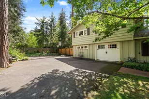 158 Renault Ave, Medford, OR 97501 - Photo 17