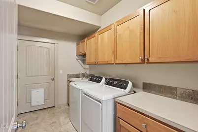 61172 Hilmer Creek Drive, Bend, OR 97702 - Photo 21