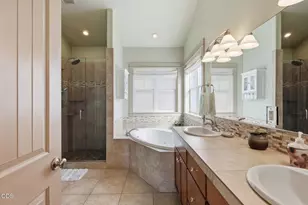 61172 Hilmer Creek Dr, Bend, OR 97702 - Photo 15