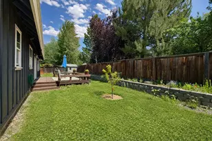 61172 Hilmer Creek Dr, Bend, OR 97702 - Photo 33