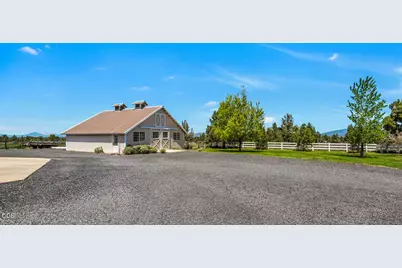 8341 SW Copley Road, Powell Butte, OR 97753 - Photo 33