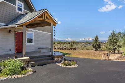 66967 Lance Road, Bend, OR 97703 - Photo 3