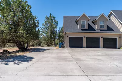 1433 NW 77th, Redmond, OR 97756 - Photo 3