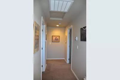 924 Pendleton Drive, Medford, OR 97501 - Photo 25