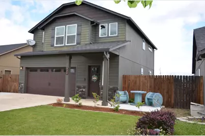 924 Pendleton Drive, Medford, OR 97501 - Photo 5