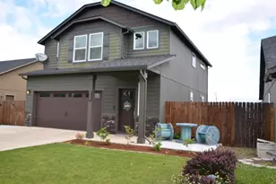 924 Pendleton Dr, Medford, OR 97501 - Photo 5