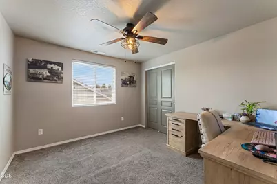 924 Pendleton Drive, Medford, OR 97501 - Photo 19