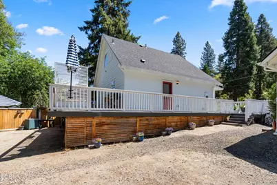 1120 S 3rd Street, Jacksonville, OR 97530 - Photo 35