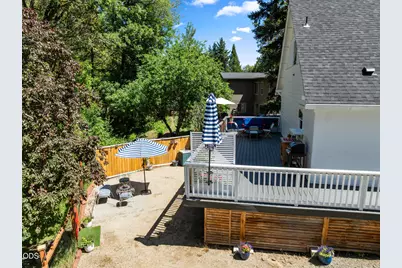 1120 S 3rd Street, Jacksonville, OR 97530 - Photo 37