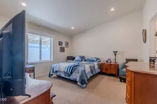 333 Mountain View Dr, Talent, OR 97540 - Photo 25