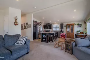 333 Mountain View Dr, Talent, OR 97540 - Photo 13