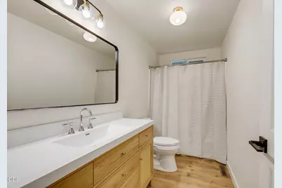 300 Shafer Lane #I-2, Jacksonville, OR 97530 - Photo 21