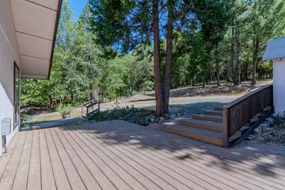 6900 Pleasant Creek Road, Rogue River, OR 97537 - Photo 5