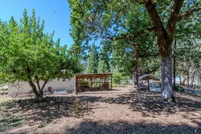 6900 Pleasant Creek Road, Rogue River, OR 97537 - Photo 35