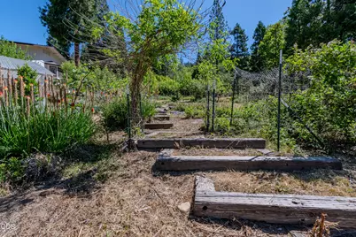 6900 Pleasant Creek Road, Rogue River, OR 97537 - Photo 29