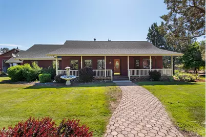 1455 SW Sunset Drive, Madras, OR 97741 - Photo 1