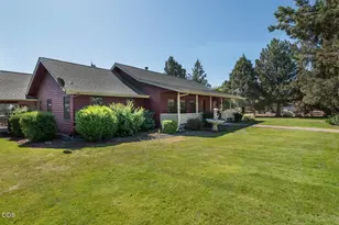 1455 SW Sunset Dr, Madras, OR 97741 - Photo 3