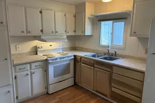 2252 Table Rock Rd, Medford, OR 97501 - Photo 13