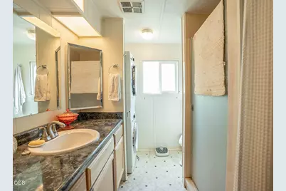 2252 Table Rock Road #SPC 107, Medford, OR 97501 - Photo 13