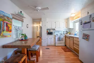 2252 Table Rock Rd, Medford, OR 97501 - Photo 7