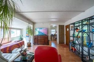 2252 Table Rock Rd, Medford, OR 97501 - Photo 3