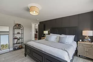 69550 Pine Ridge Dr, Sisters, OR 97759 - Photo 13
