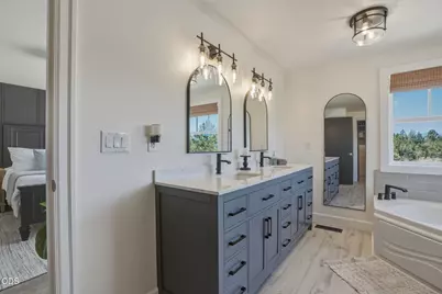 69550 Pine Ridge Drive, Sisters, OR 97759 - Photo 15