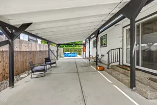 120 Neila Ln, Grants Pass, OR 97527 - Photo 9