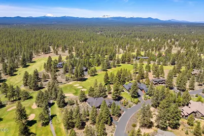 60255 Sunset View Drive, Bend, OR 97702 - Photo 45