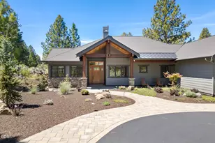 60255 Sunset View Dr, Bend, OR 97702 - Photo 3