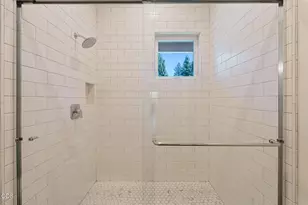 60255 Sunset View Dr, Bend, OR 97702 - Photo 29