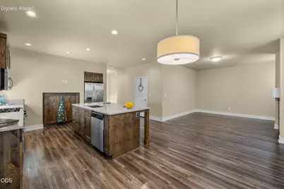 2337 NW Debron Lane, Bend, OR 97703 - Photo 7
