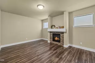 2337 NW Debron Ln, Bend, OR 97703 - Photo 9