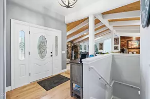 900 Rancho Vista Dr, Grants Pass, OR 97526 - Photo 11