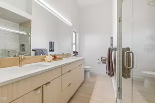 20767 NE Angora Ct, Bend, OR 97701 - Photo 7