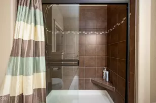 20768 NE Horizon Ridge Pl, Bend, OR 97701 - Photo 25