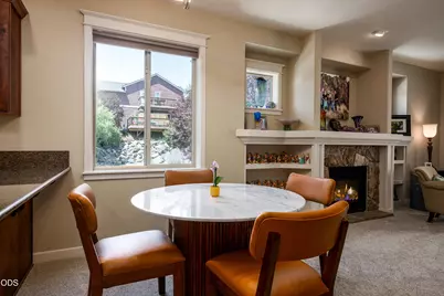 20768 NE Horizon Ridge Place, Bend, OR 97701 - Photo 13