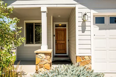 20768 NE Horizon Ridge Place, Bend, OR 97701 - Photo 3