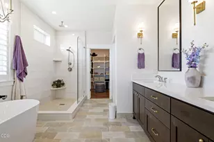 547 W La Strada Circle, Medford, OR 97504 - Photo 21