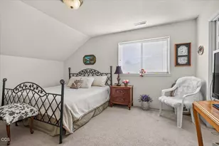 1914 Pebble Way, Medford, OR 97504 - Photo 15