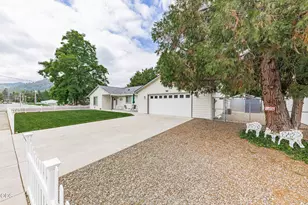 403 Berglund St, Rogue River, OR 97537 - Photo 49