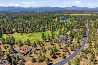 17057 Golden Stone Drive, Sisters, OR 97759 - Photo 3